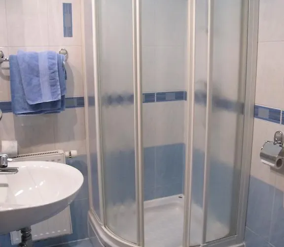 Sobe Ravbar Pensjonat Novo Mesto