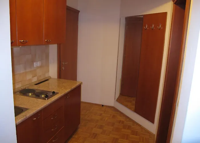 Pensjonat Sobe Ravbar